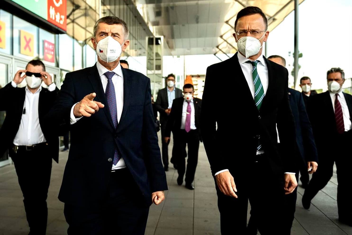 Magyarország százezer oltóanyagot ad Csehországnak
