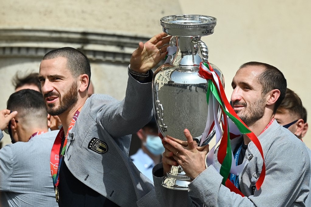 Bonucci meg akarja győzni Chiellinit, hogy a világbajnokságig folytassa