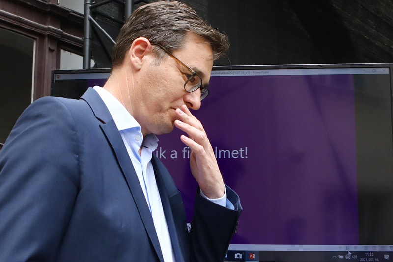 Meg sem építette volna a kerítést a baloldal