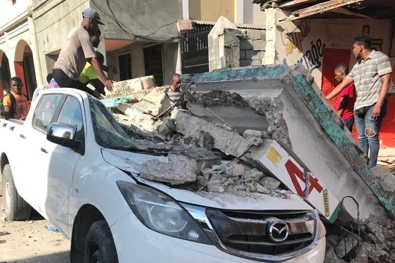 Óriási földrengés rázta meg Haiti déli részét