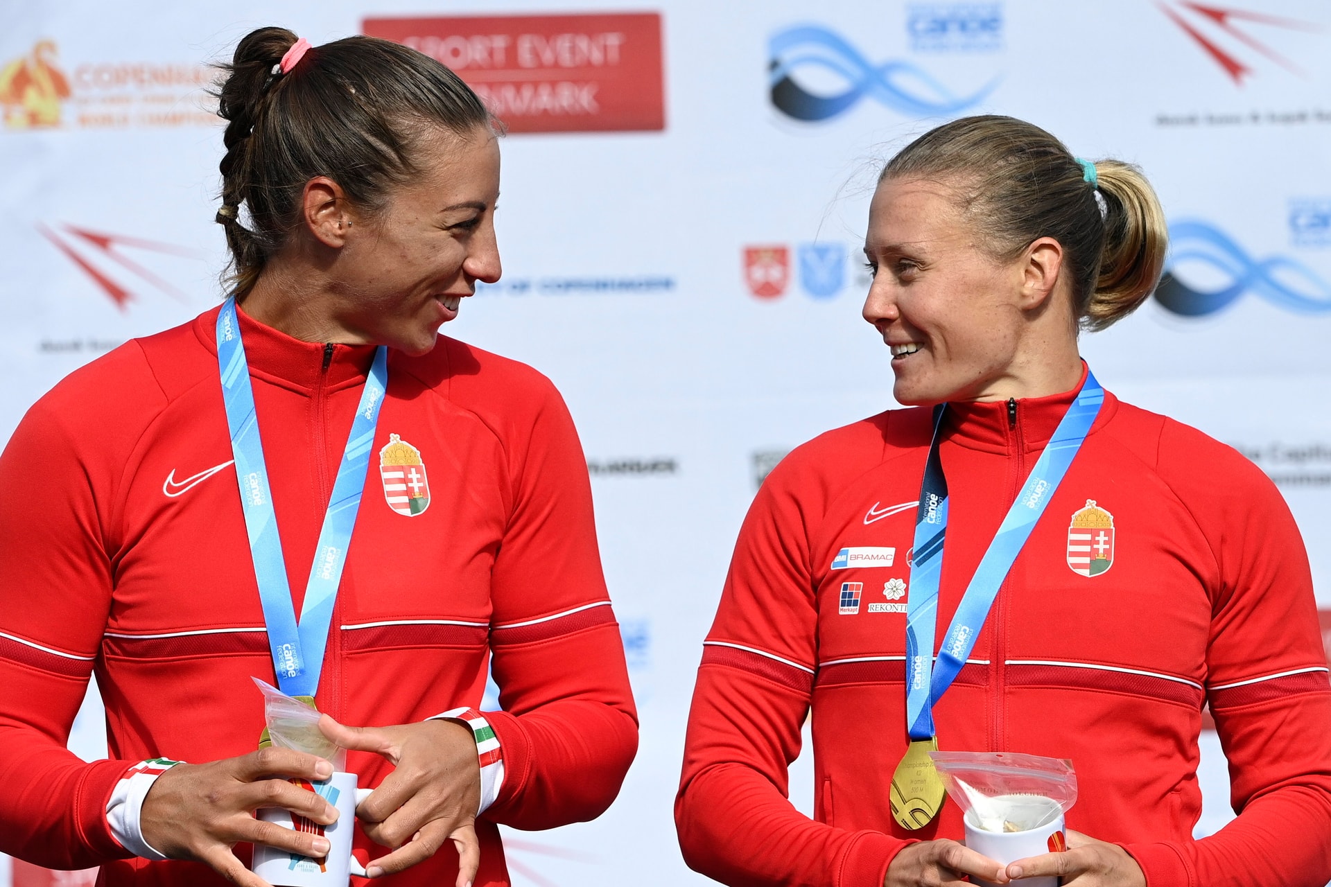 Kajak-kenu vb: Két arany és összesen hét magyar érem szombaton