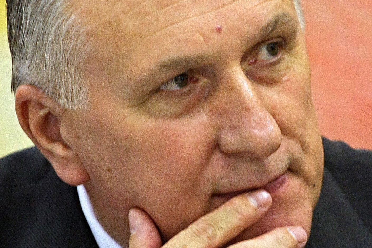 Bige László előnyt remél a baloldaltól