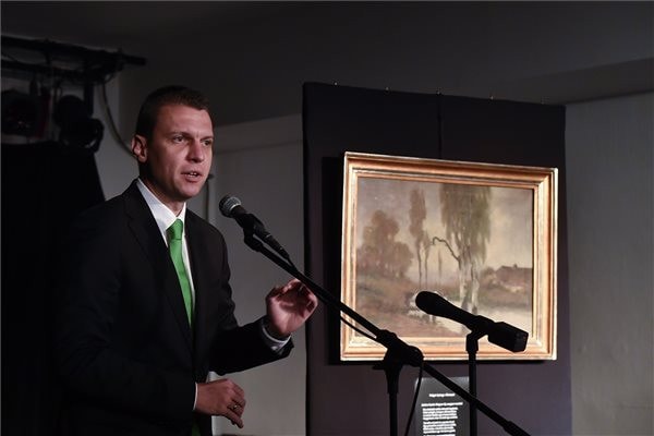 Menczer: Ha a kormány nem áll ki a külhoni magyarokért, akkor senki nem fog