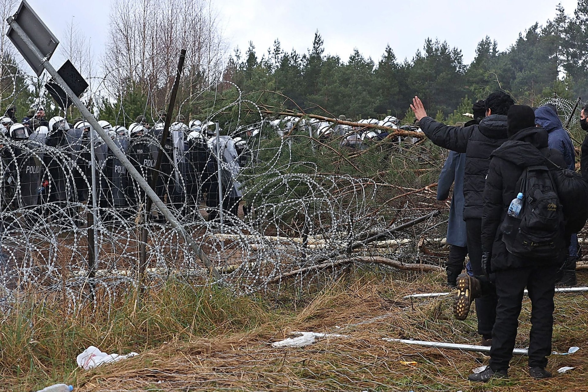 Migránsok törtek át a lengyel határon