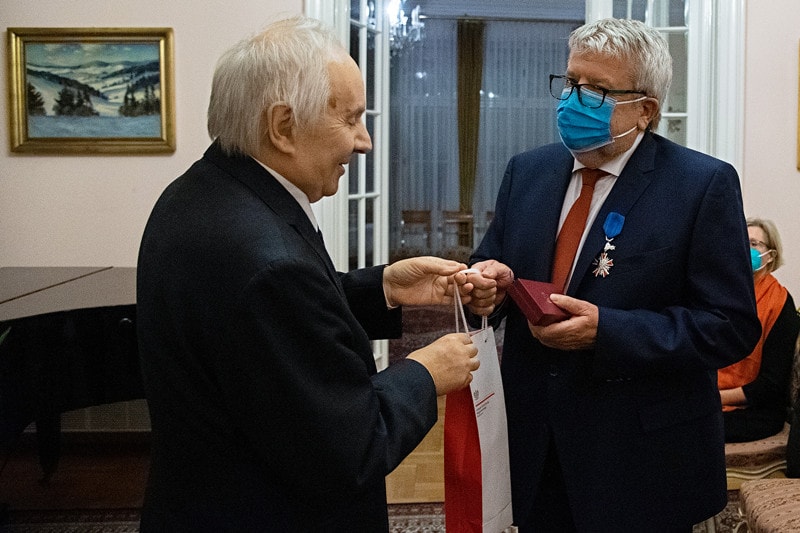 A Lengyel Köztársaság Érdemérem Lovagkeresztjével tüntették ki Csizmadia Lászlót