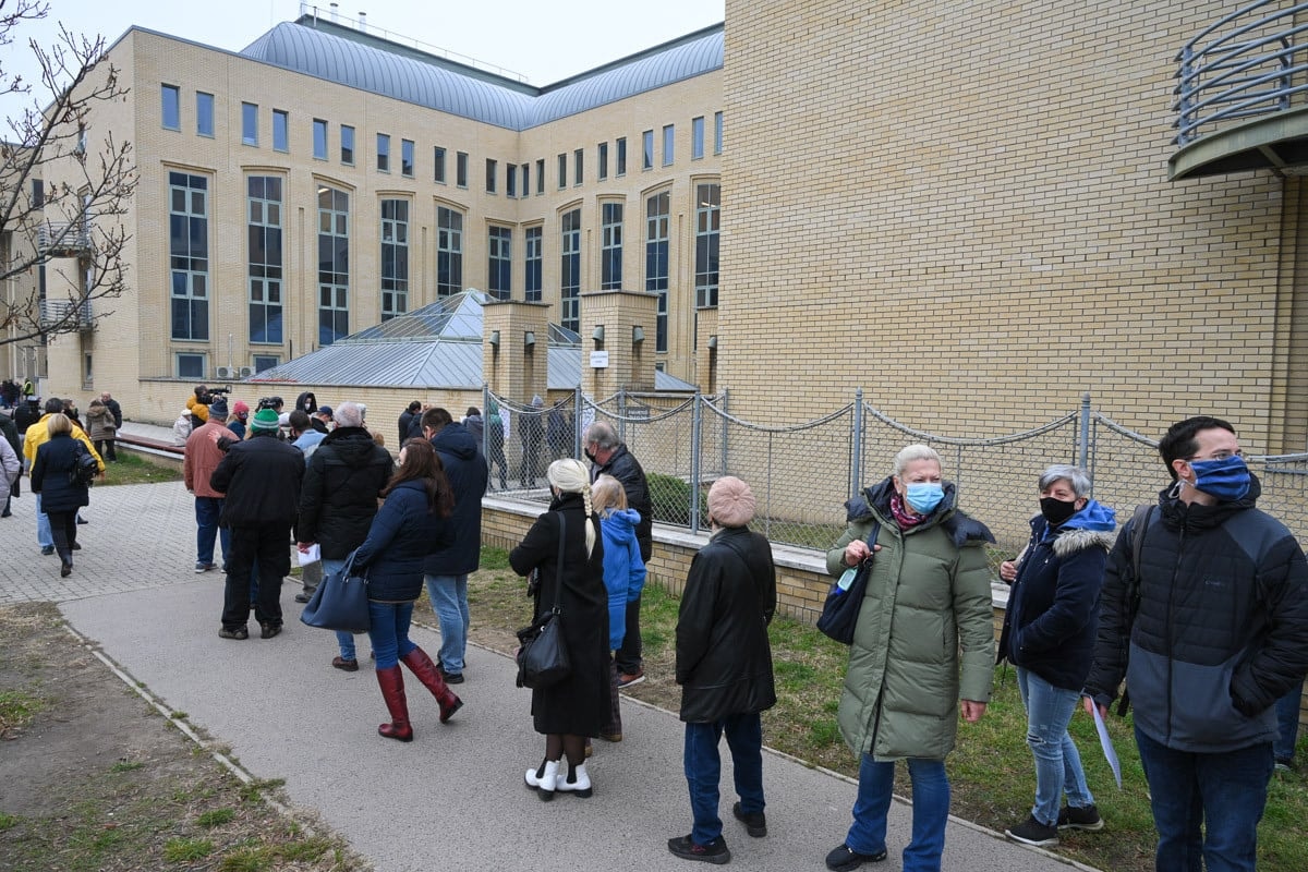 Februárban is lesz minden csütörtökön, pénteken és szombaton oltási akció