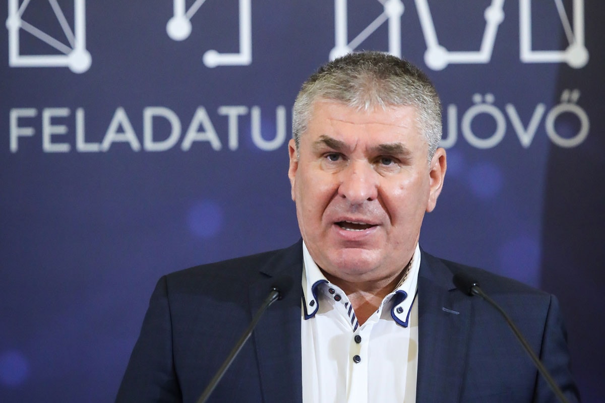 Kormányzati segítség a munkahelyekért