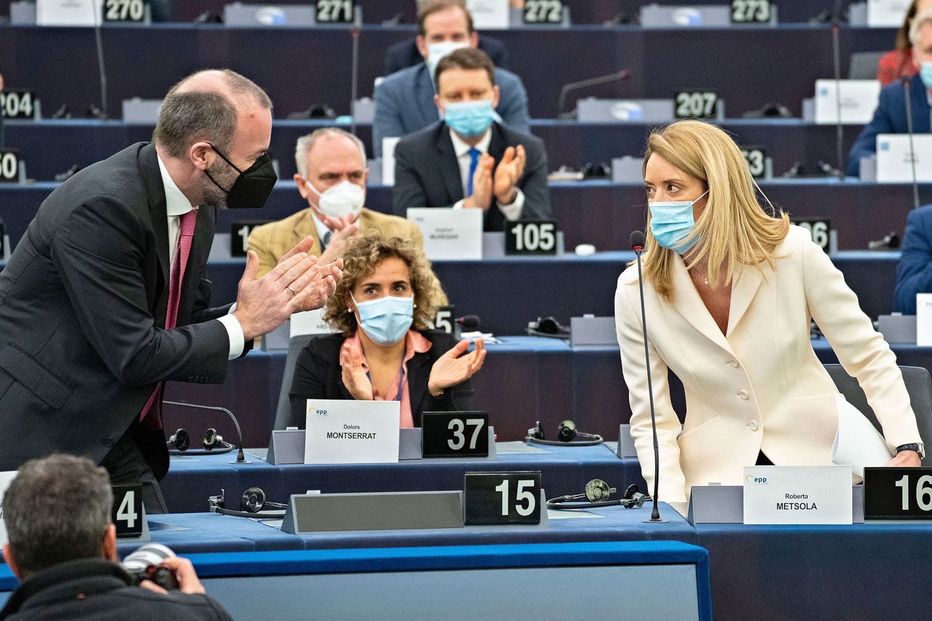 Új vezetőket választott az Európai Parlament