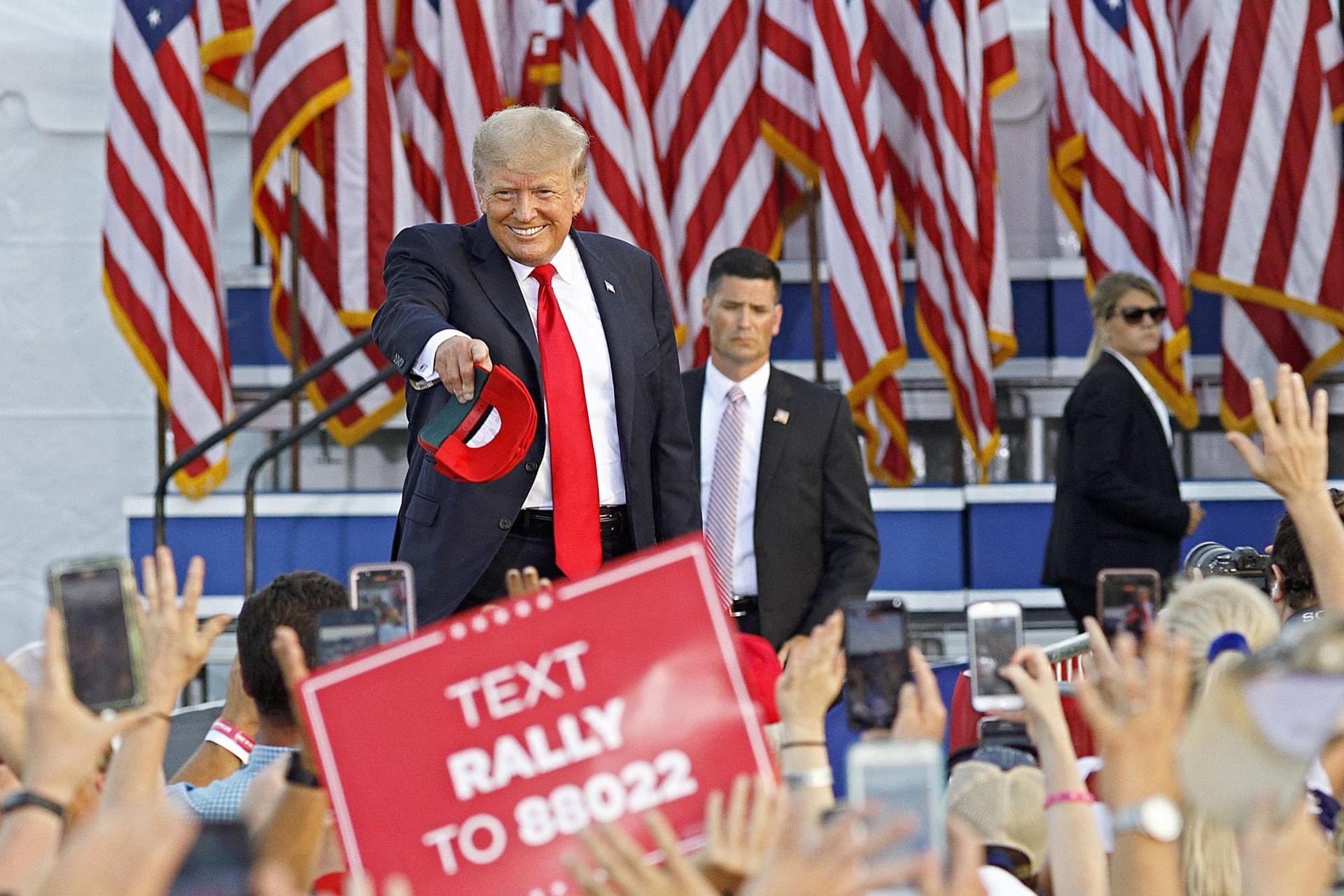 Biden a kudarcairól tereli el a figyelmet