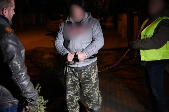 Előre megfontolta tettét a besztercei késelő diák