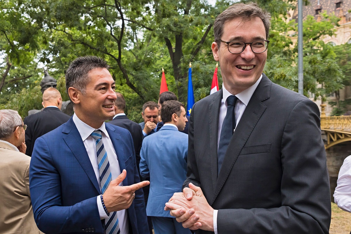 Maffiamódszerek a baloldalon: A zuglói parkolási ügy lehetett az aduász
