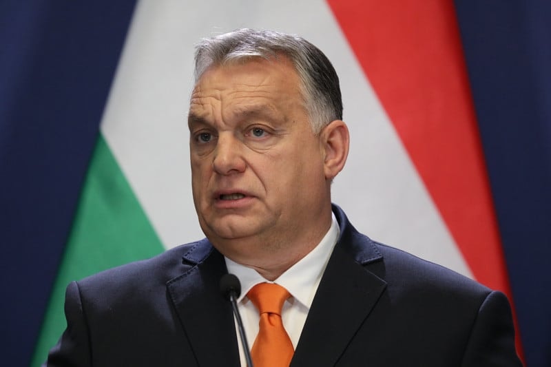 A baloldal magyar katonákat és fegyvereket küldene a háborúba