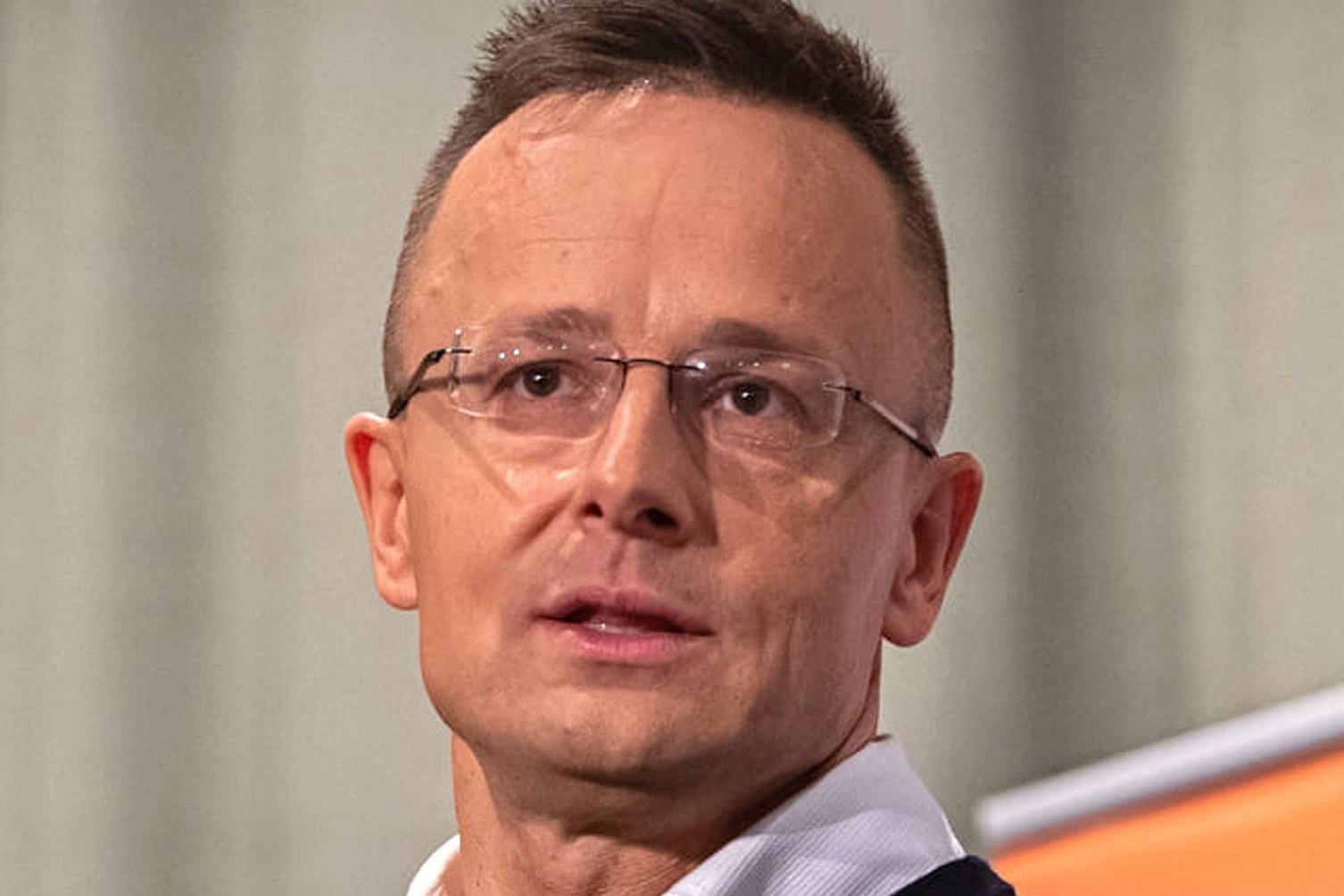 Szijjártó: Nem engedjük beleprovokálni Magyarországot a háborúba