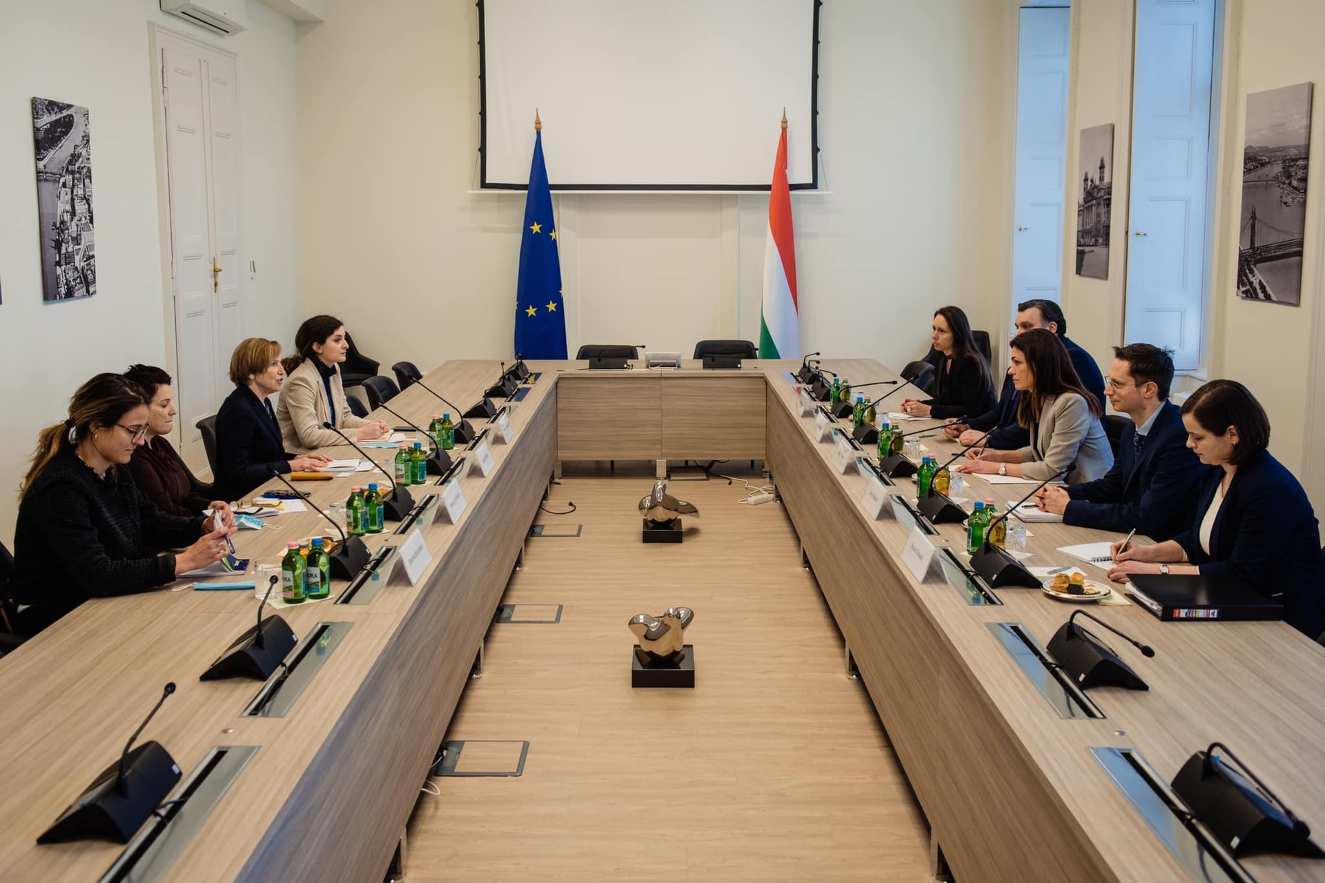 Varga Judit: A jogszabályoknak megfelelően zajlanak majd a választások