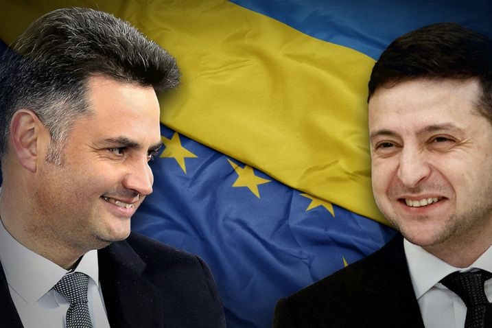 Háborúpárti tüntetők vonulnak utcára Budapesten