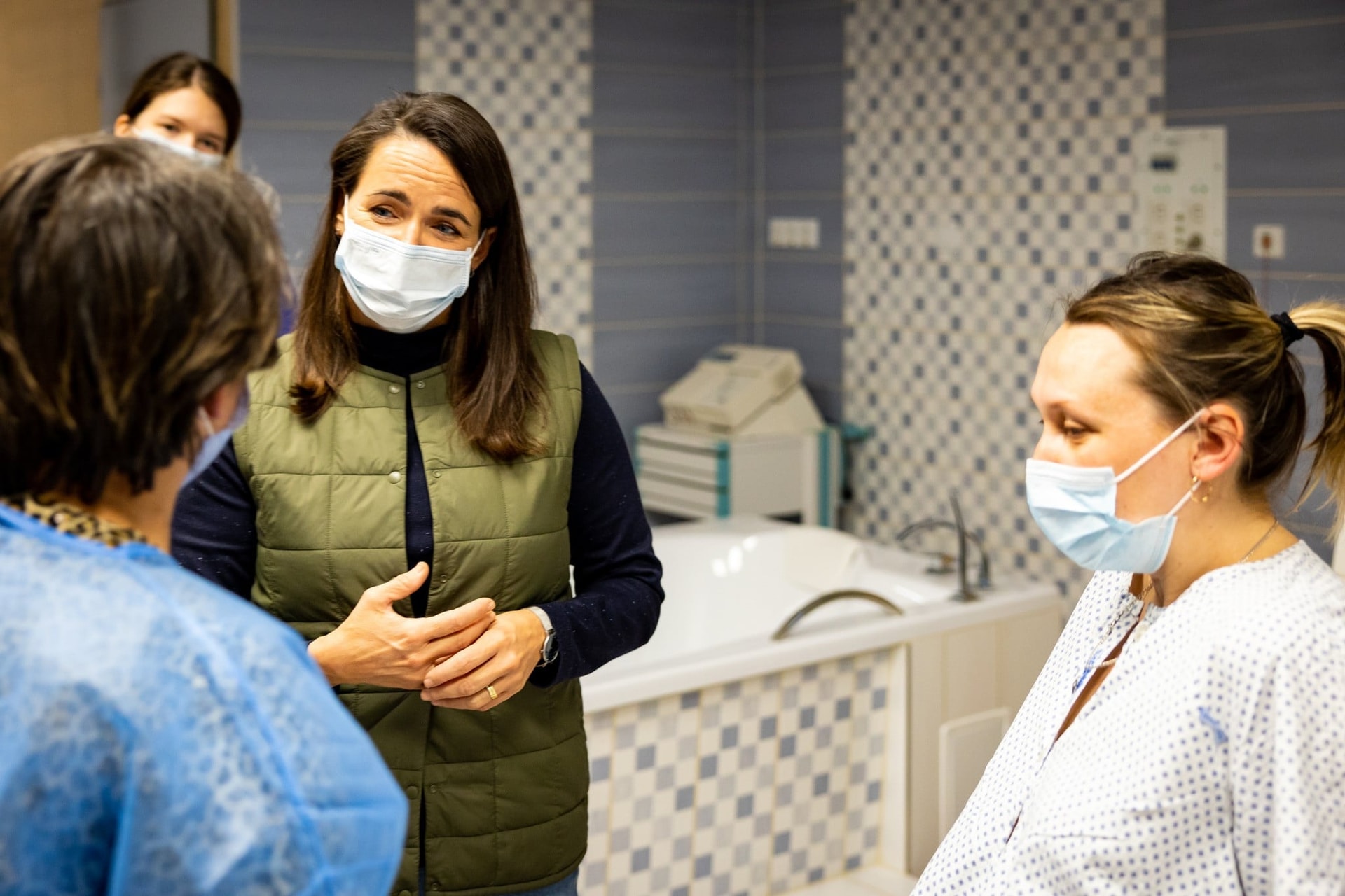 Novák Katalin folytatta látogatását az ukrán határ mentén