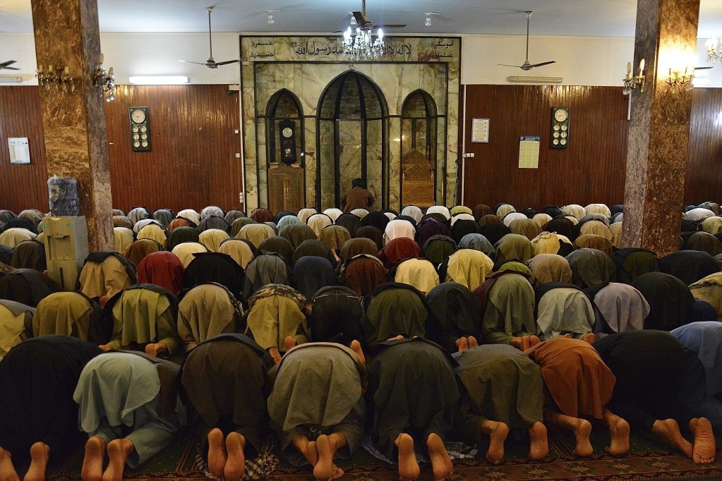 Sokan meghaltak egy kabuli mecsetben történt hatalmas robbanásban