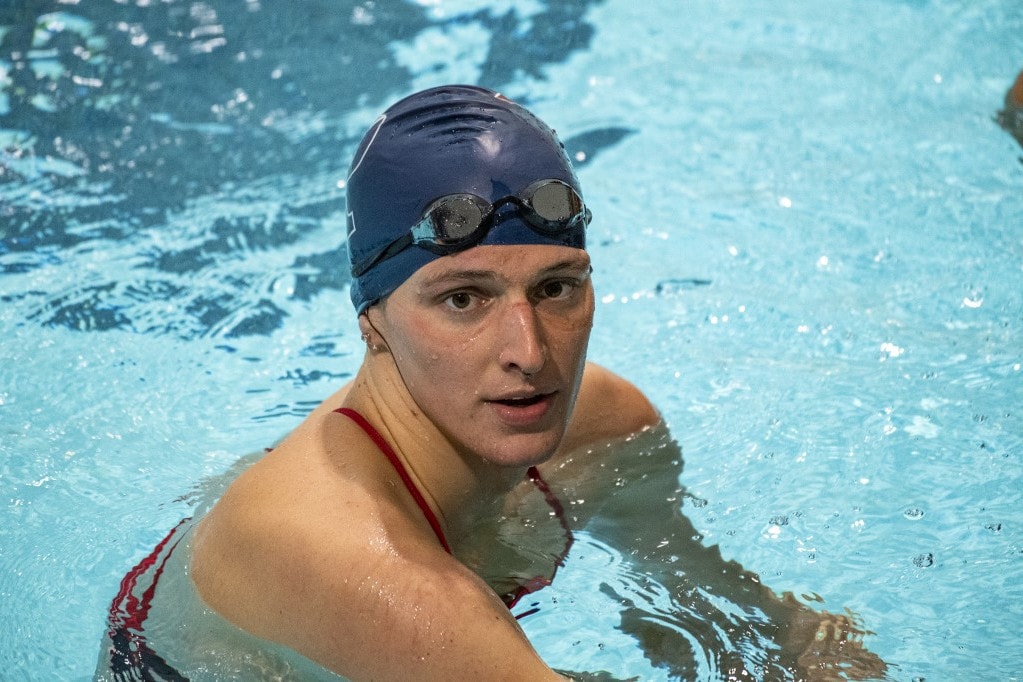 Nem vehetnek részt transznemű sportolók a FINA női úszóversenyein