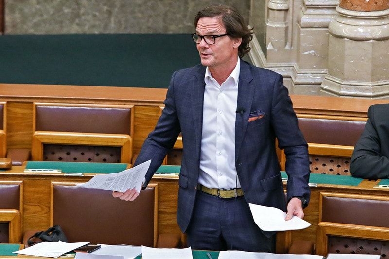 Bánki Erik nem veszi fel mandátumát