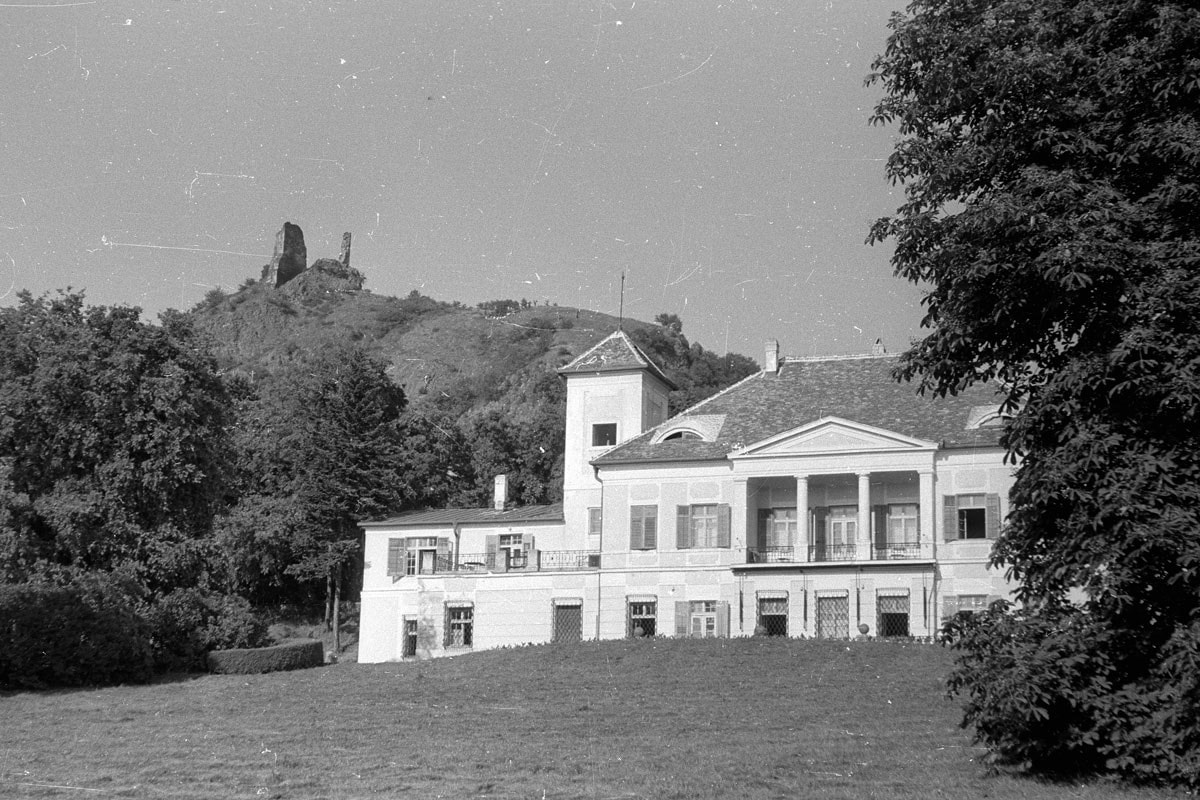 Múzsák a Balatonnál