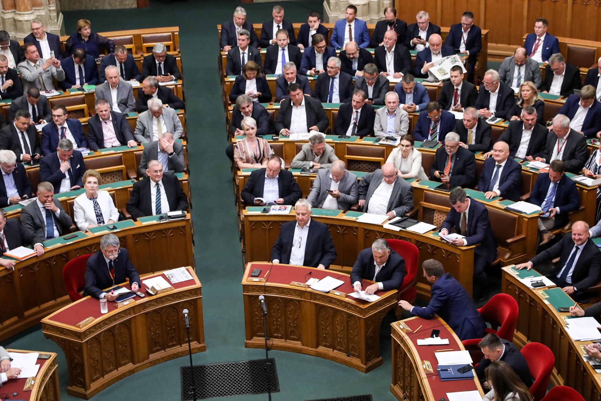 Az idei költségvetés módosításáról is szavaznak a képviselők