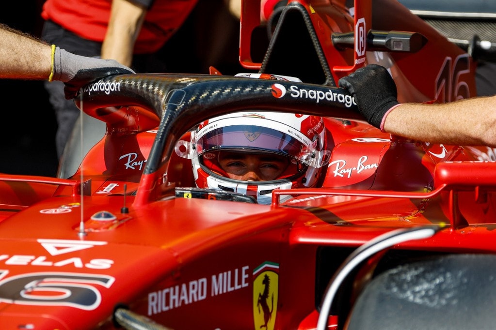 Charles Leclerc indulhat a Francia Nagydíj első rajthelyéről