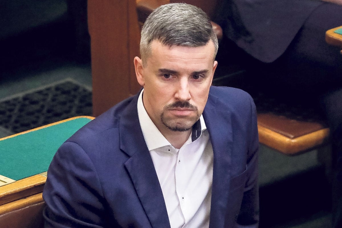 Befuccsolhat Jakab Péter puccsa