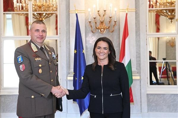 Novák Katalin a honvédség parancsnokát fogadta