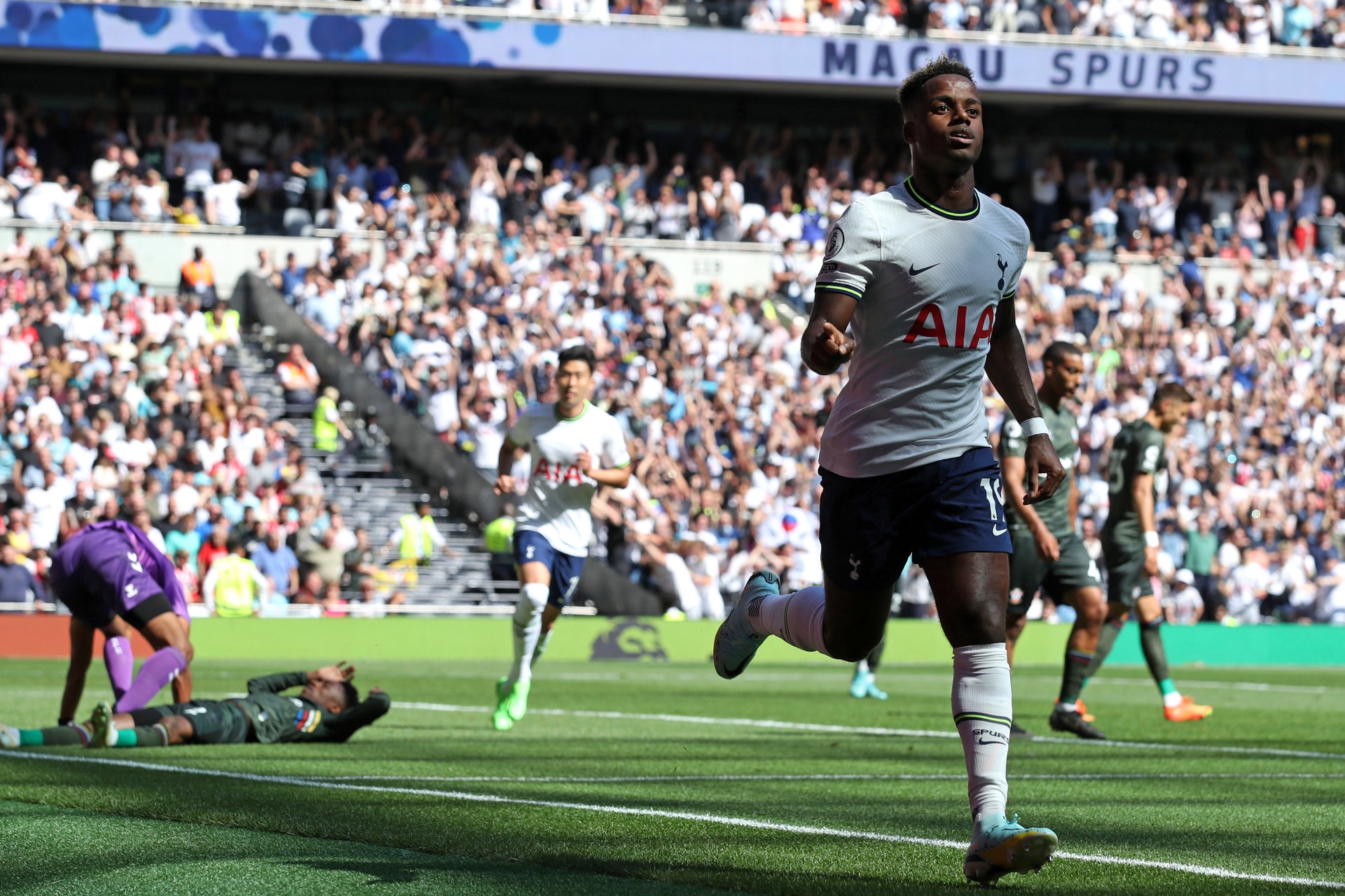A nagycsapatok közül a Tottenham kezdett a legjobban a Premier League-ben