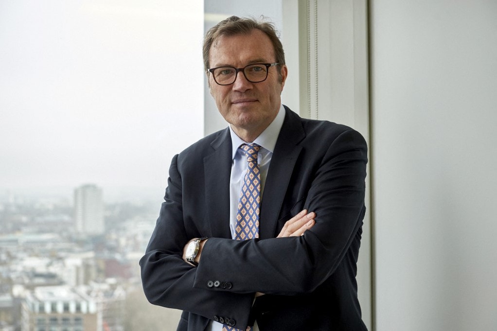 Novemberben jelenik meg Andrew Morton II. Erzsébetről szóló életrajza