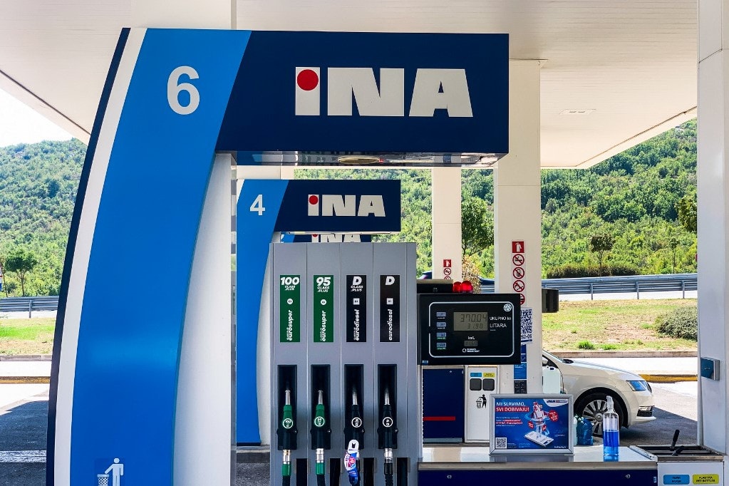 Menesztené az INA igazgatótanácsát a horvát kabinet
