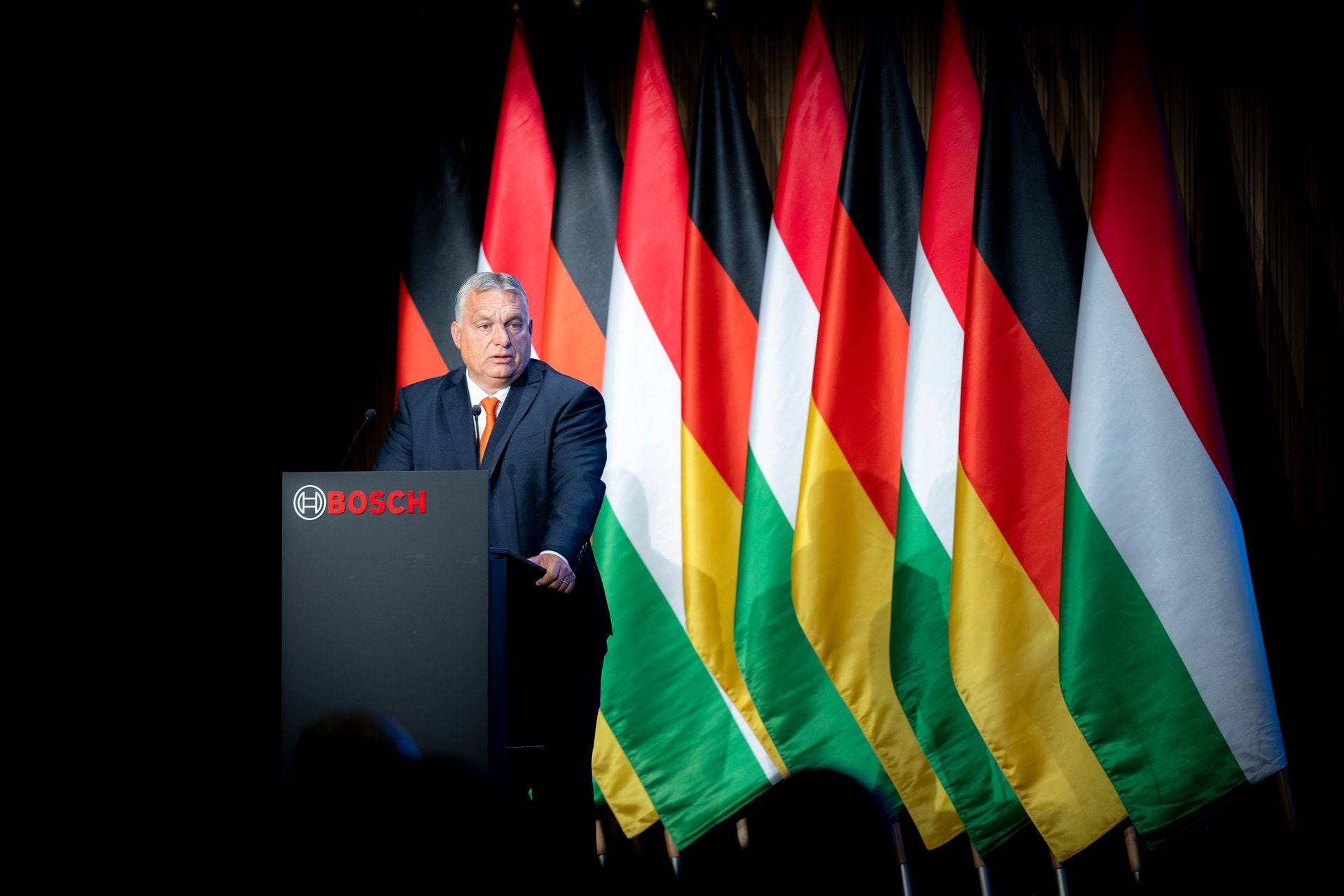 Orbán Viktor: Vonják vissza Brüsszelben a szankciókat!