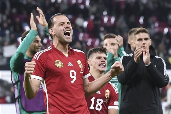 Gulácsi: Még szebb a siker, hogy Szalai lőtte a győztes gólt