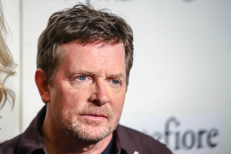 Folyamatosan romlik Michael J. Fox állapota