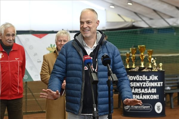 Szalay-Bobrovniczky Kristóf: A sportolók és a katonák sokban hasonlítanak