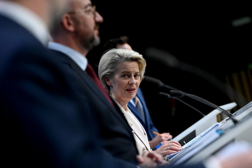 Ursula von der Leyen: Meg kell kettőznünk az erőfeszítéseinket!