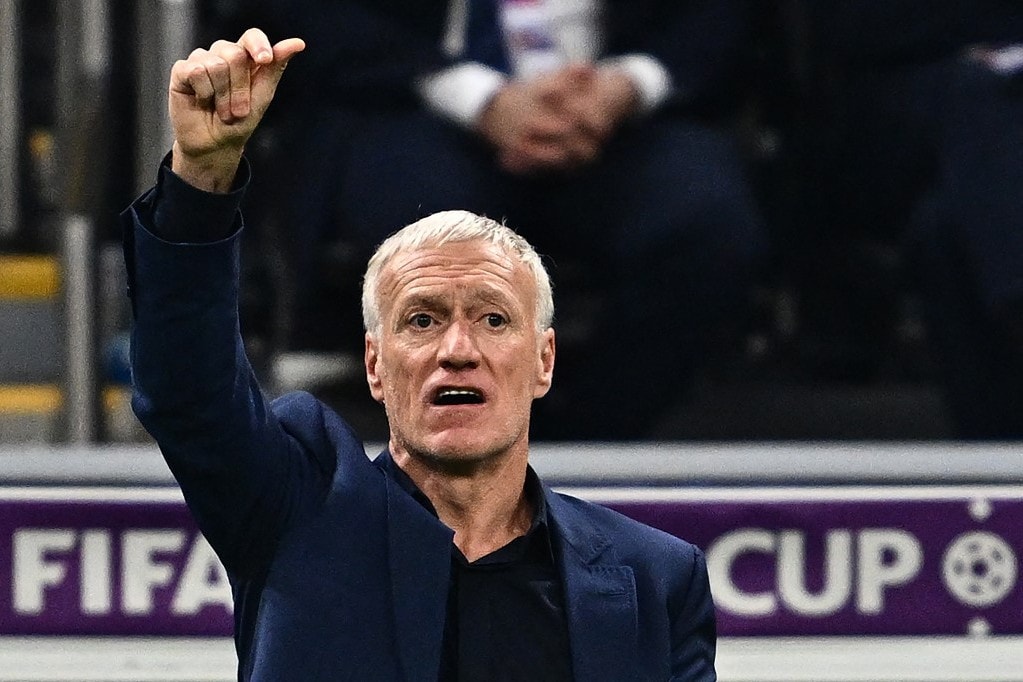Deschamps örül, hogy piros lap nélkül megúszták a nyolcaddöntőt