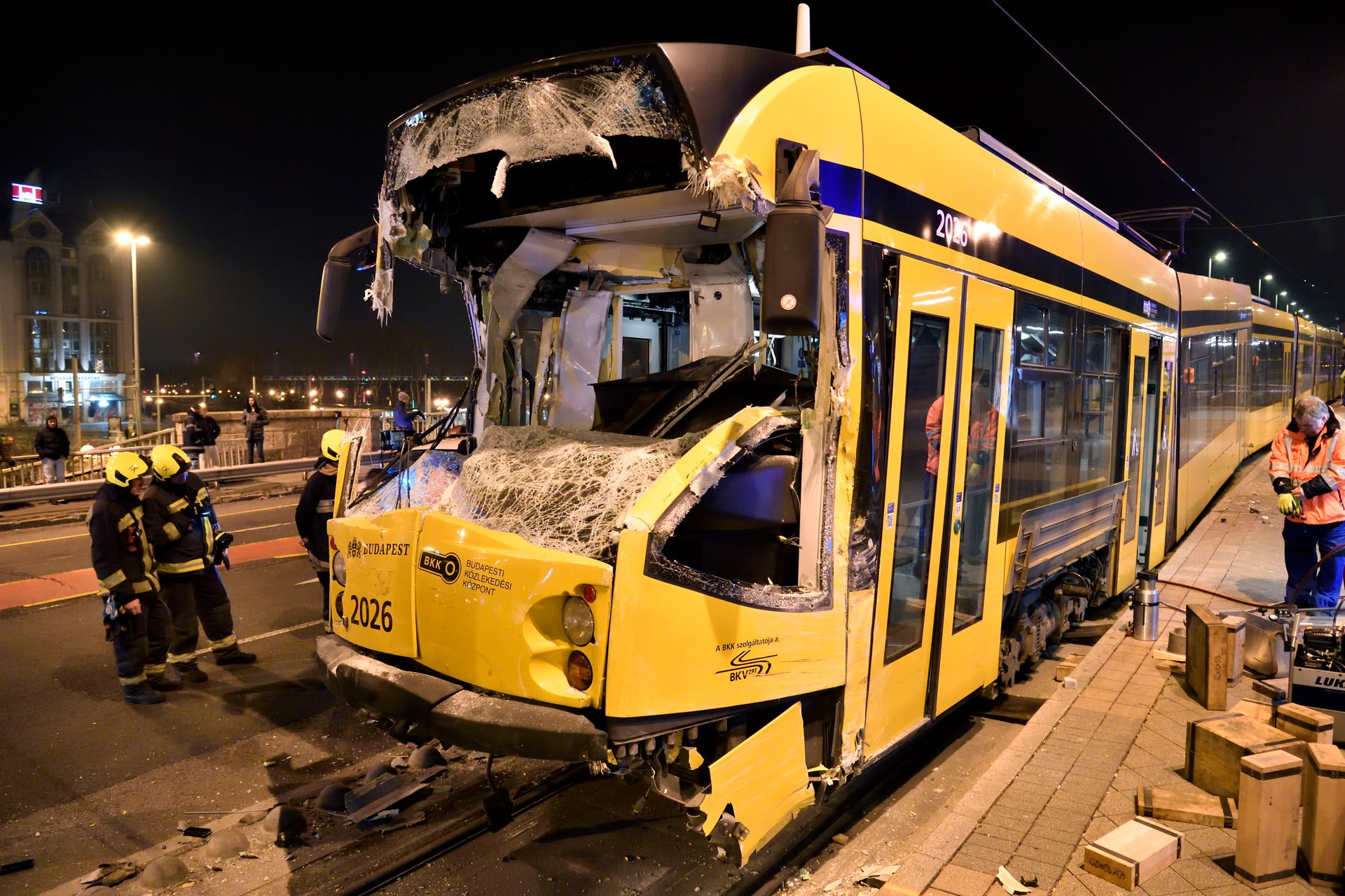 Rosszullét okozhatta a hétfő esti villamosbalesetet Budapesten