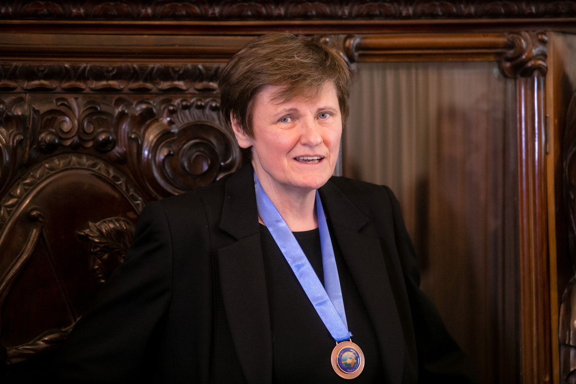 Újra visszaéltek Karikó Katalin nevével