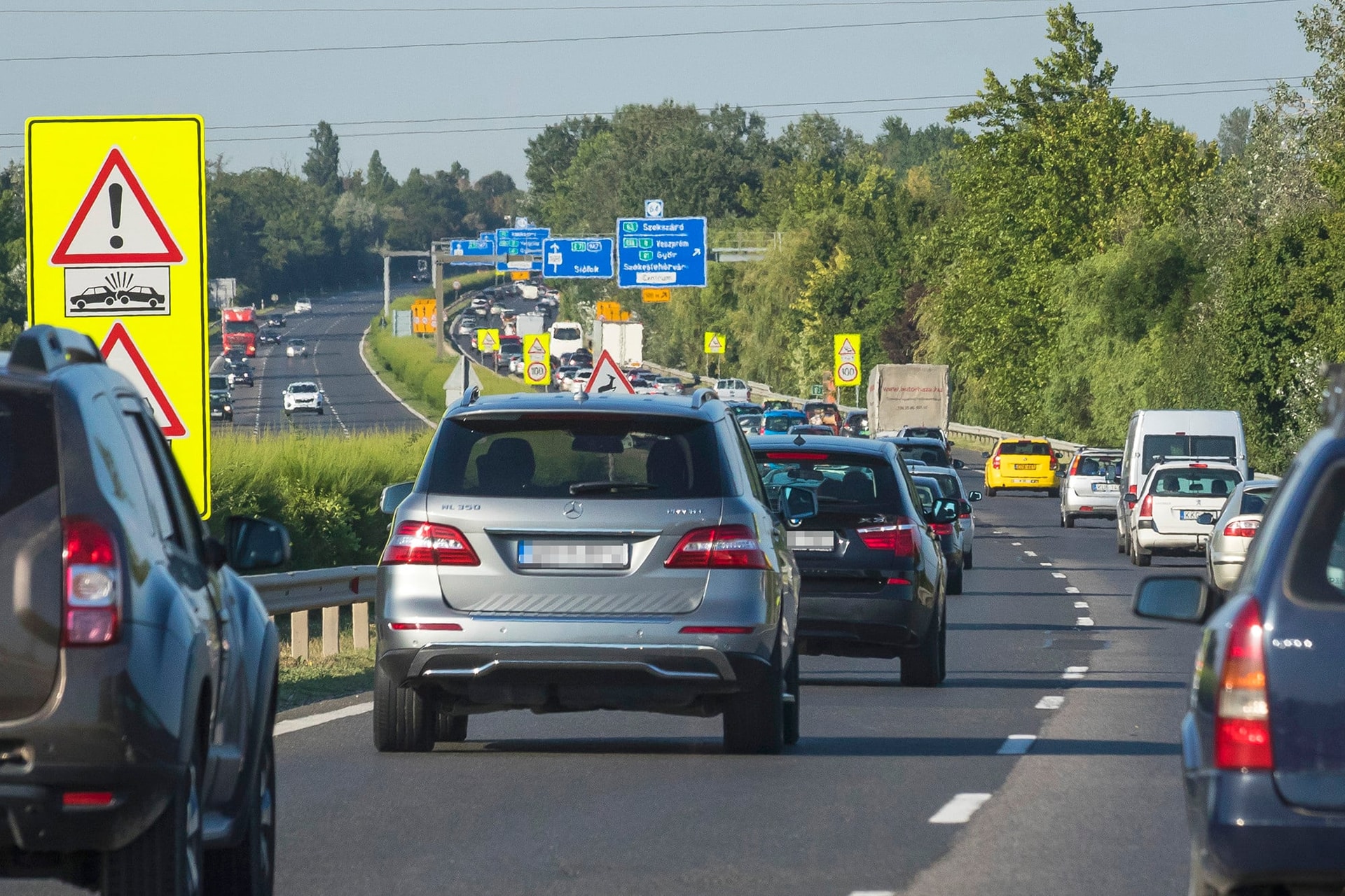 Kilenc autó ütközött az M7-es autópályán