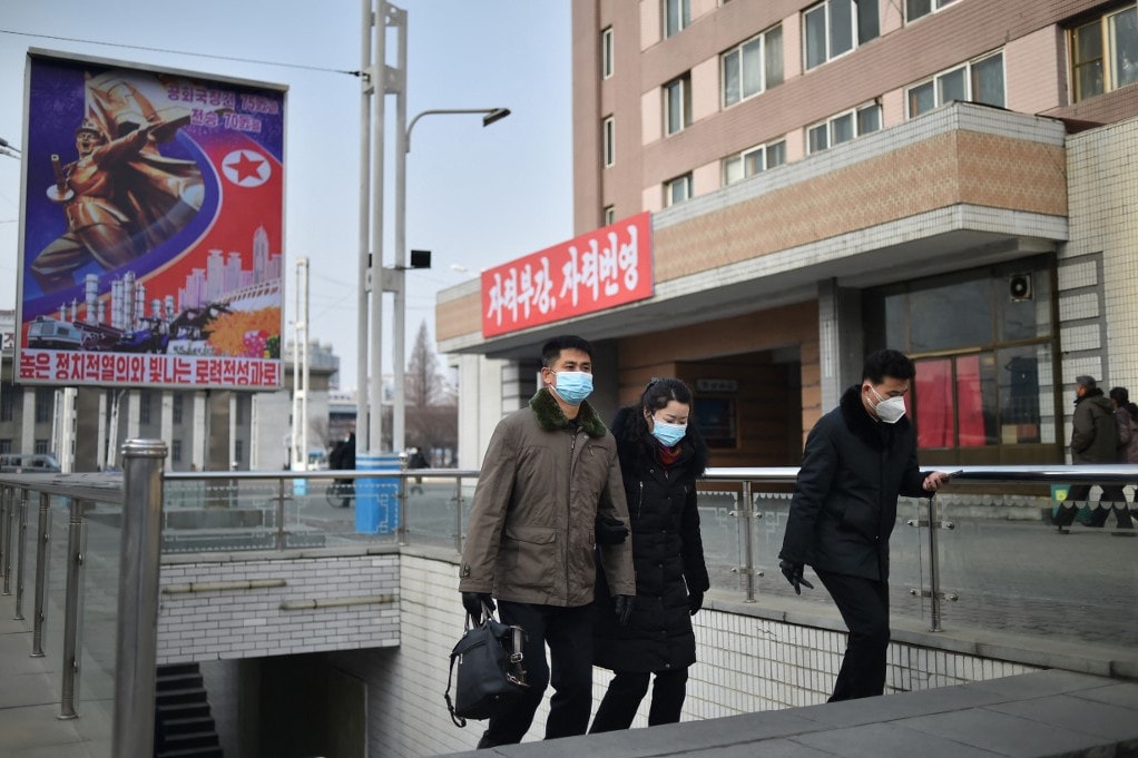 Észak-Korea feloldja a fővárosban elrendelt ötnapos zárlatot