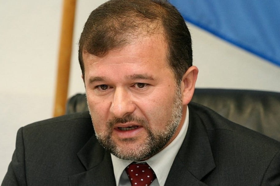 Kitiltották a schengeni övezetből Viktor Balogát és a családját