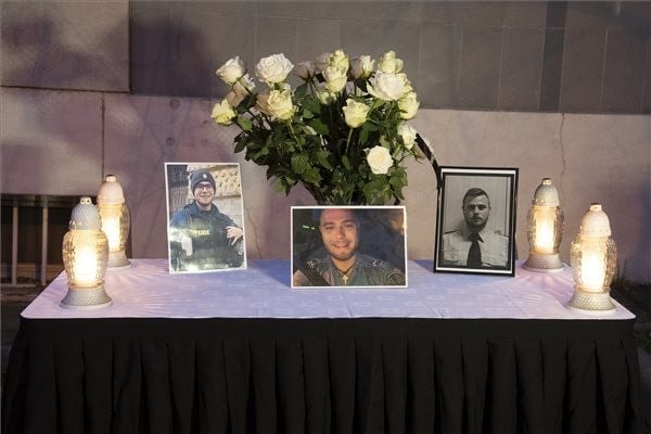 Elmegyógyintézetben marad a rendőrgyilkos
