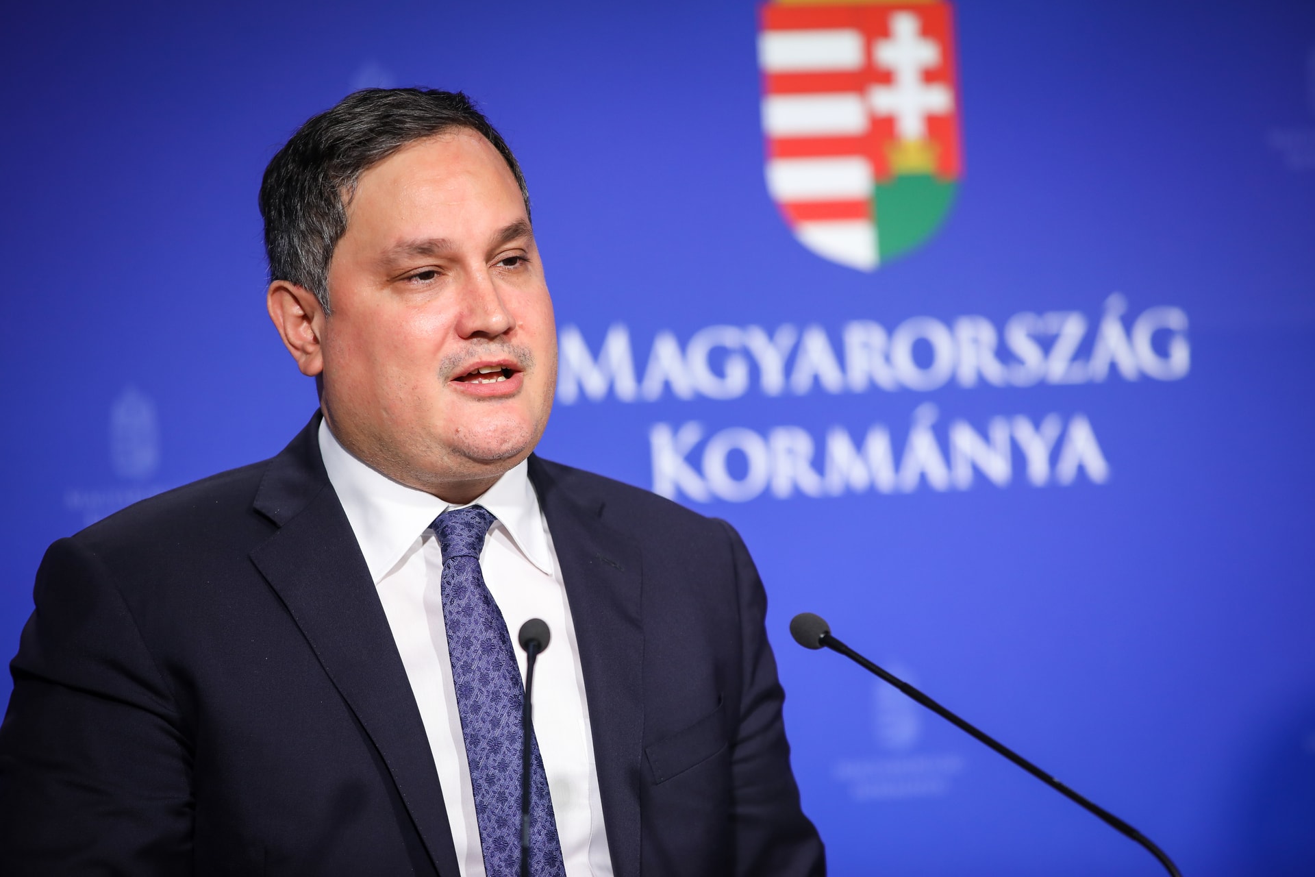 Gyógyszergyártókkal egyeztetett Nagy Márton