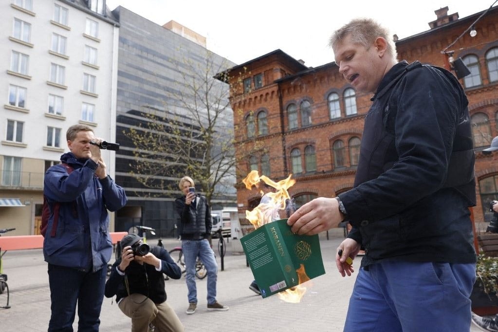 Bosszúra szólított fel az al-Kaida Svédország ellen