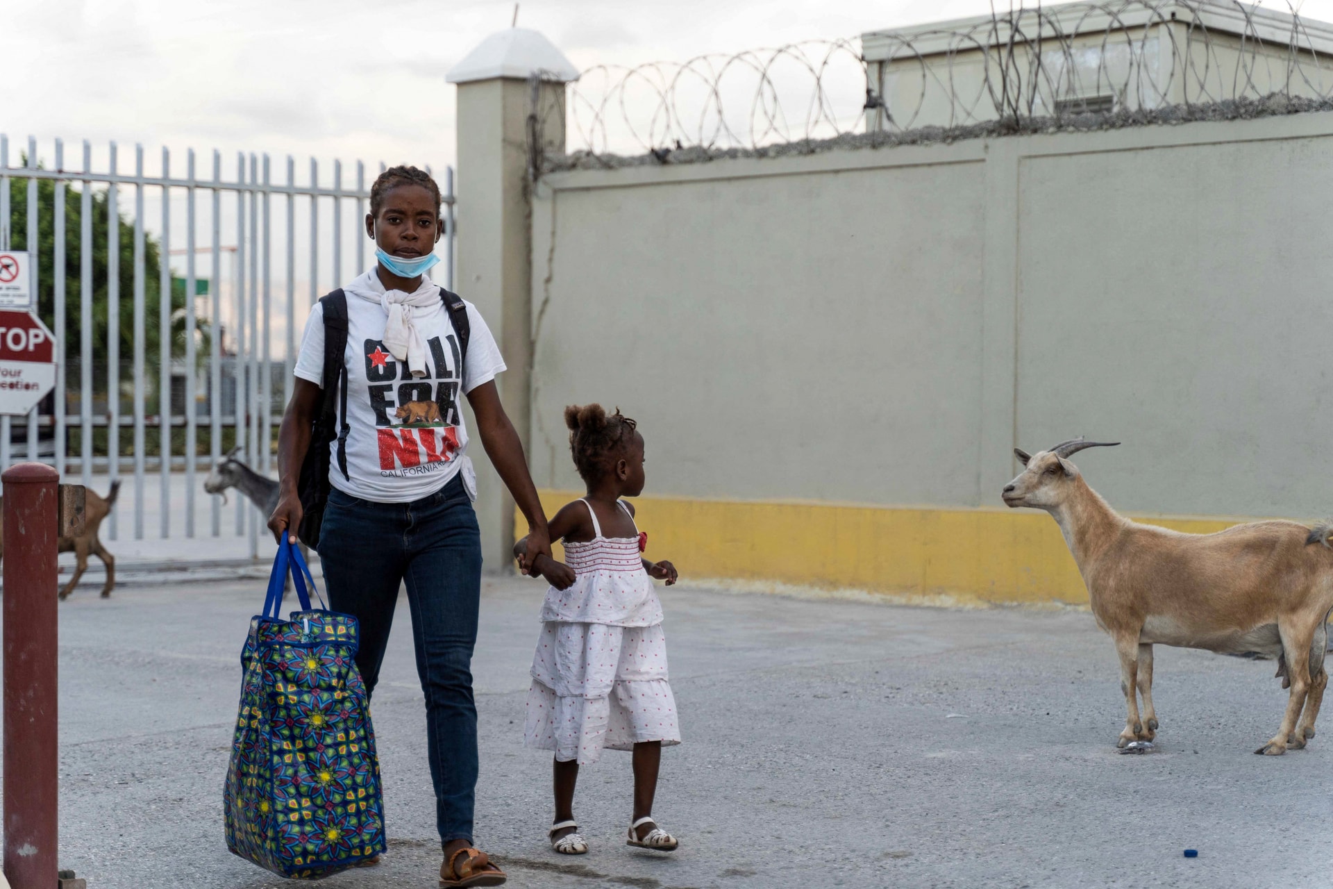 Humanitárius segélyeken tengődik a Haitin élő gyerekek fele