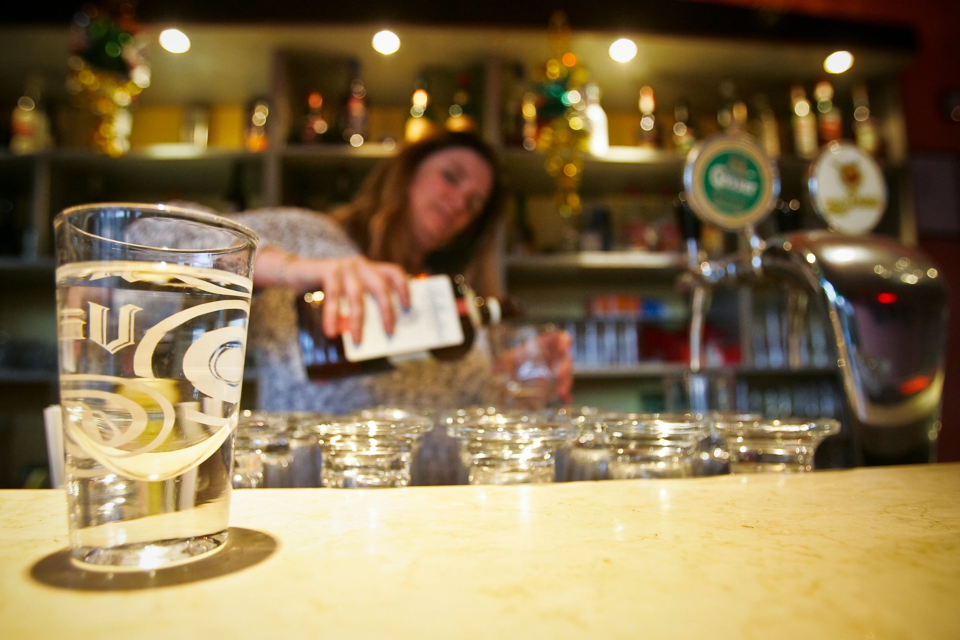 Egyre több nő halálát okozza az alkoholfogyasztás