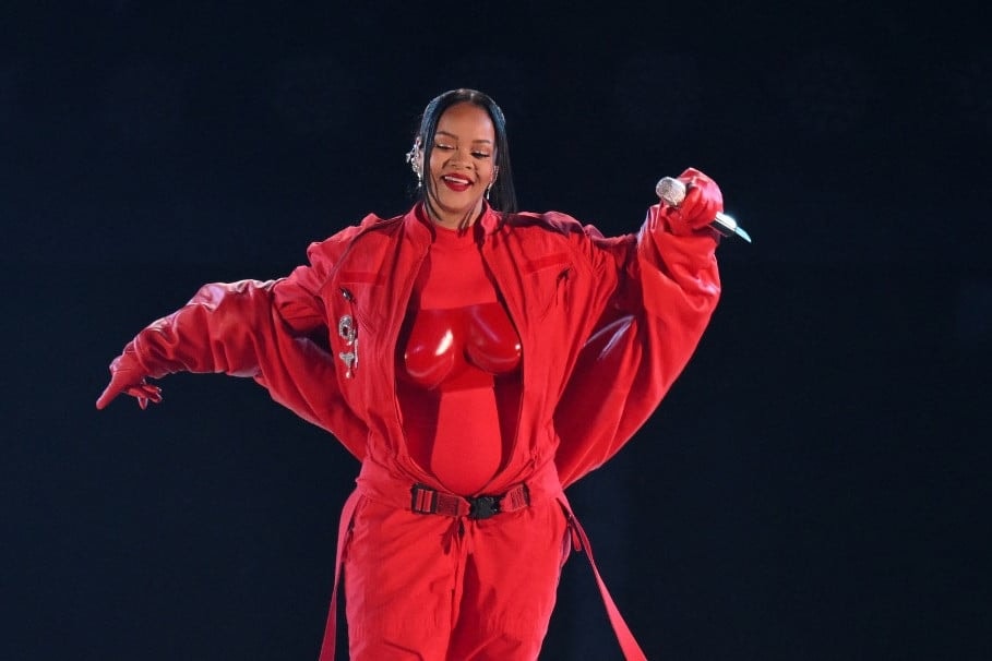Életfogytiglant kaphat a nő, aki lövéseket adott le Rihanna otthonára