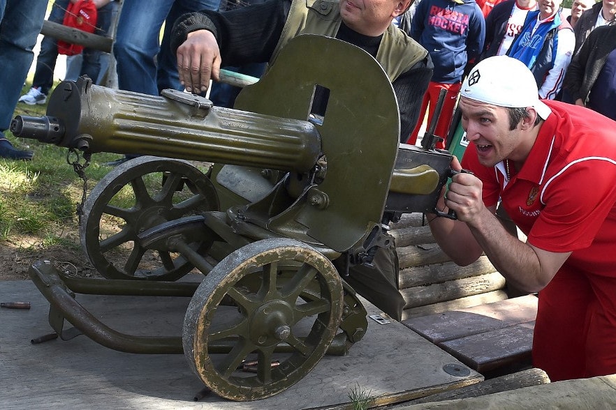 Muzeális fegyvereket is bevetnek az ukránok a fronton