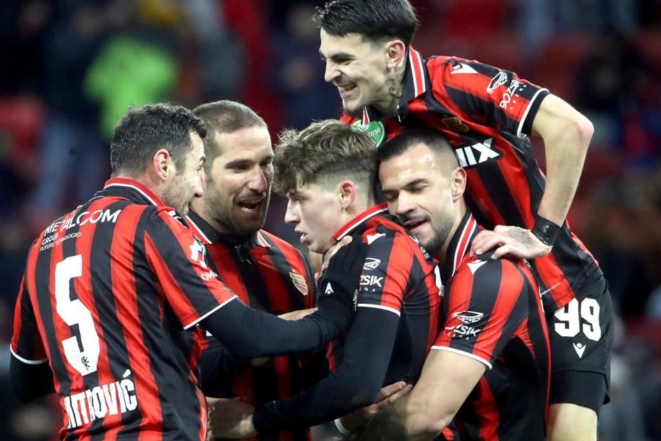 A Honvéd győzött és már nem áll kieső helyen, egyre nagyobb bajban a MOL Fehérvár